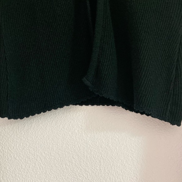 The Great American Sweater - Picture 2 of 9